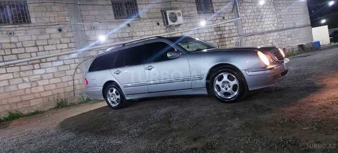 Mercedes E 220 2000, 165,000 km - 2.2 l - Bərdə