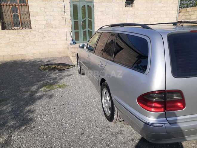 Mercedes E 220 2000, 165,000 km - 2.2 l - Bərdə