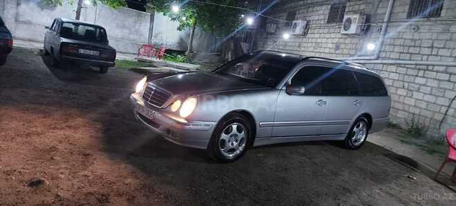 Mercedes E 220 2000, 165,000 km - 2.2 l - Bərdə