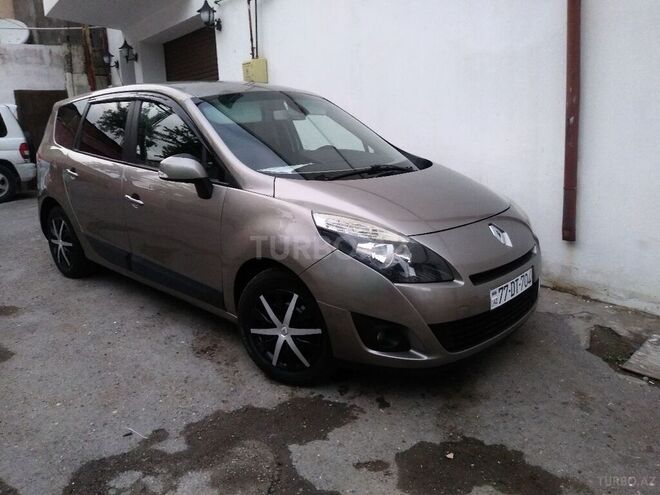 Renault Grand Scenic 2010, 296,500 km - 1.5 l - Bakı