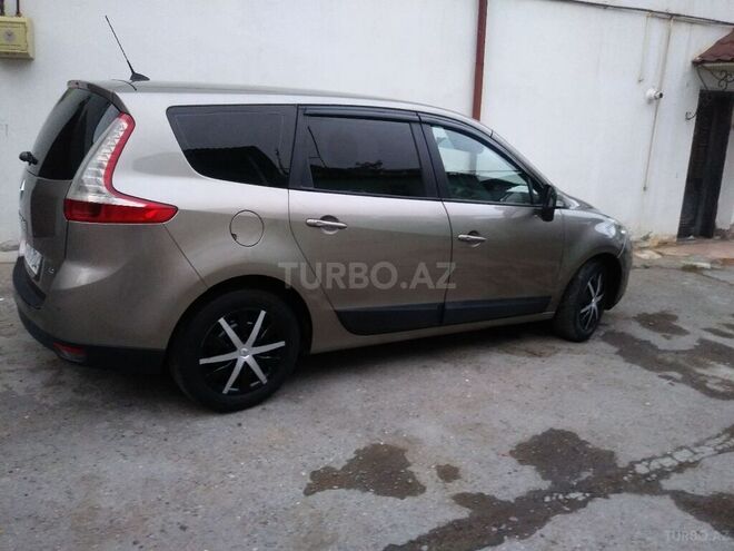 Renault Grand Scenic 2010, 296,500 km - 1.5 l - Bakı