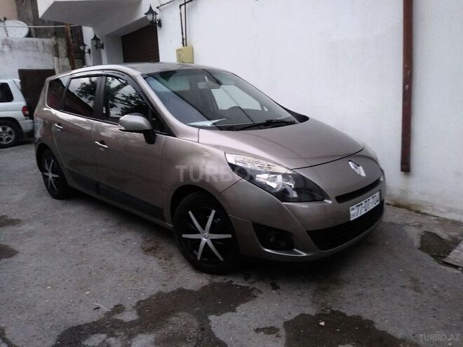 Renault Grand Scenic 2010, 296,500 km - 1.5 l - Bakı