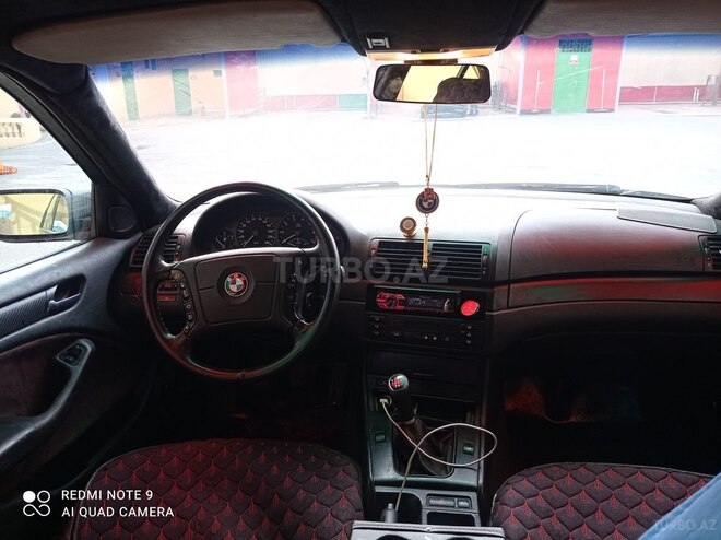 BMW 318 1998, 256,000 km - 1.8 l - Gəncə