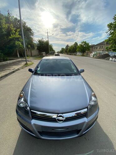 Opel Astra 2006, 237,850 km - 1.4 l - Yevlax