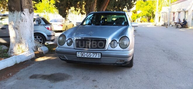 Mercedes E 230 1996, 380,000 km - 2.3 л - Bakı