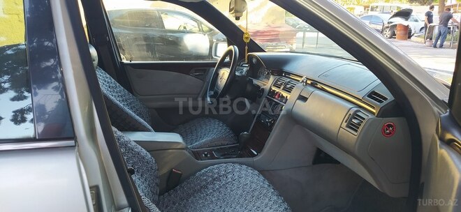 Mercedes E 230 1996, 380,000 km - 2.3 л - Bakı