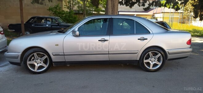 Mercedes E 230 1996, 380,000 km - 2.3 л - Bakı