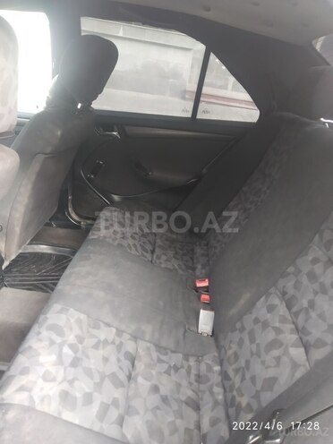 Mercedes C 220 1999, 142,000 km - 2.2 l - Bakı