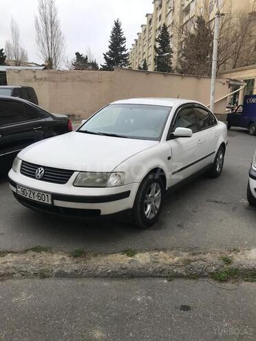 Volkswagen Passat 1999, 154,063 km - 2.0 л - Bakı