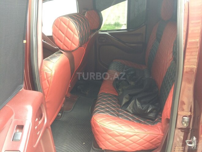 Nissan Navara 2011, 234,000 km - 2.5 l - Quba