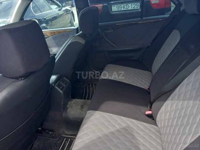 Mercedes E 240 2000, 206,000 km - 2.6 l - Bakı