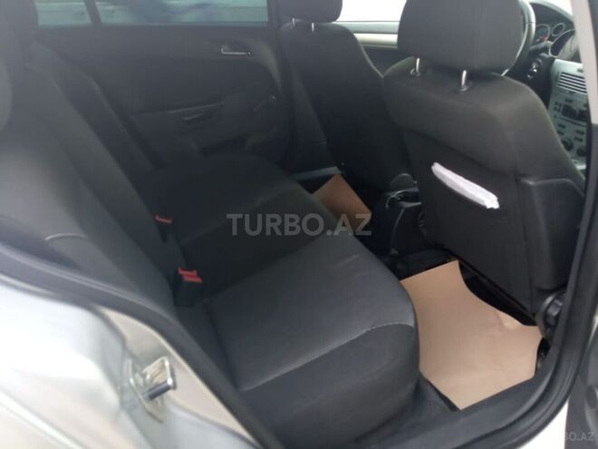 Opel Astra 2009, 146,000 km - 1.4 l - Yevlax