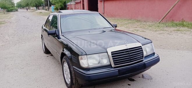 Mercedes E 250 1994, 274,030 km - 2.5 л - Masallı