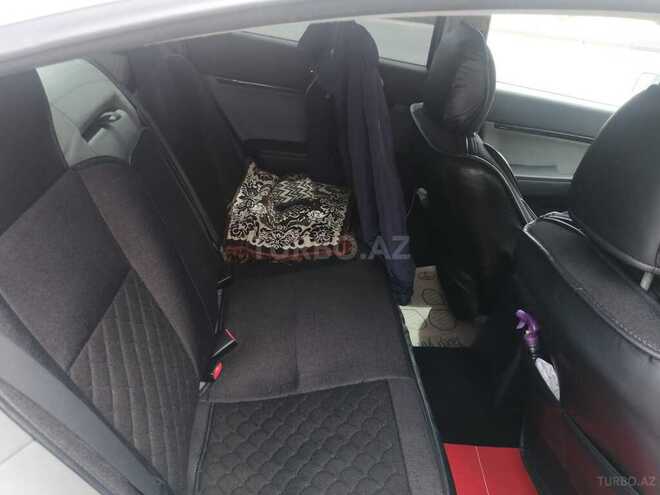 Mitsubishi Galant 2011, 120,055 km - 2.4 l - Bakı