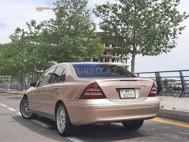 Mercedes C 240 2003, 313,000 km - 2.6 l - Bakı