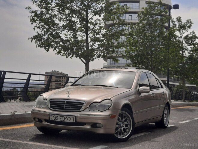 Mercedes C 240 2003, 313,000 km - 2.6 l - Bakı