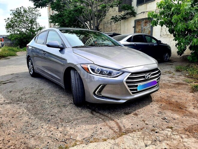 Hyundai Elantra 2017, 45,000 km - 2.0 l - Bakı