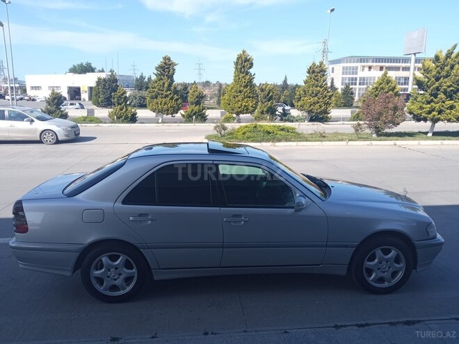 Mercedes C 230 1999, 354,123 km - 2.3 l - Bakı