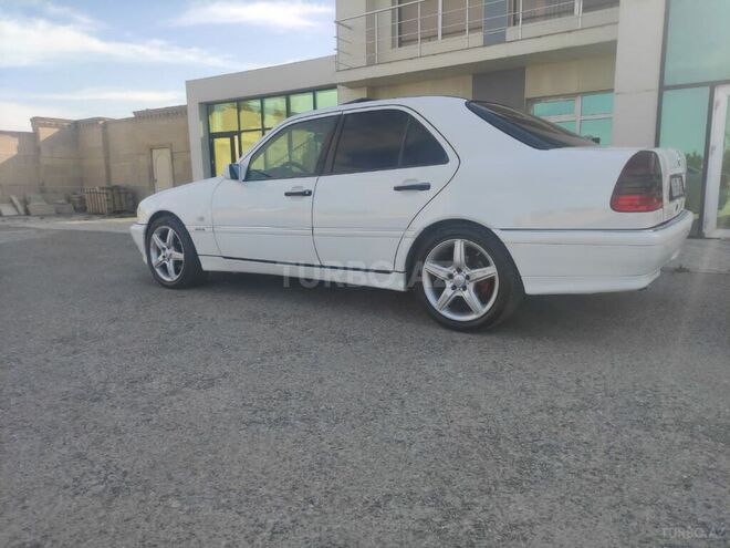 Mercedes C 180 1998, 320,000 km - 1.8 л - Bakı
