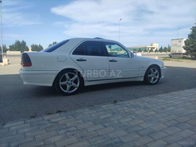 Mercedes C 180 1998, 320,000 km - 1.8 л - Bakı