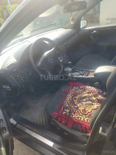 Mercedes C 220 2006, 12,506 km - 2.2 л - İmişli