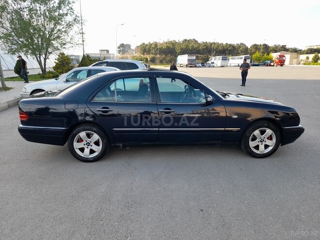 Mercedes E 200 1998, 397,000 km - 2.0 l - Bakı