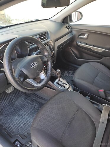 Kia Rio 2013, 230,000 km - 1.4 l - Bakı