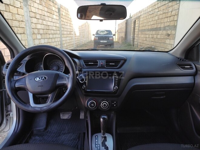 Kia Rio 2013, 230,000 km - 1.4 l - Bakı