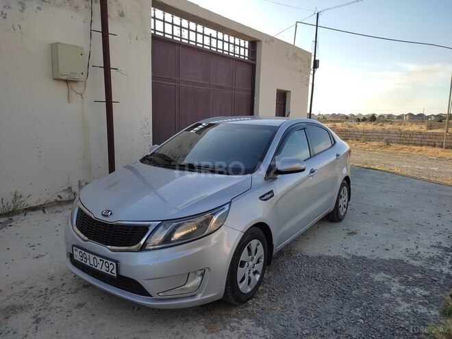 Kia Rio 2013, 230,000 km - 1.4 l - Bakı