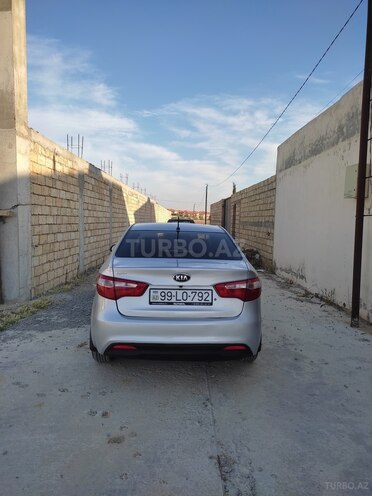 Kia Rio 2013, 230,000 km - 1.4 l - Bakı