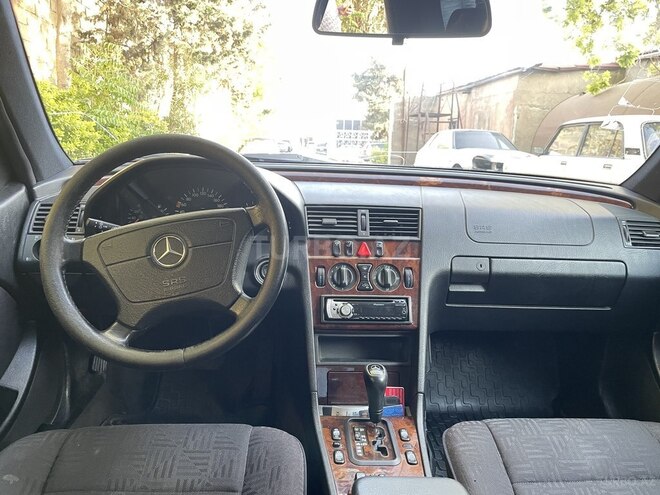 Mercedes C 180 1999, 225,124 km - 1.8 л - Bakı