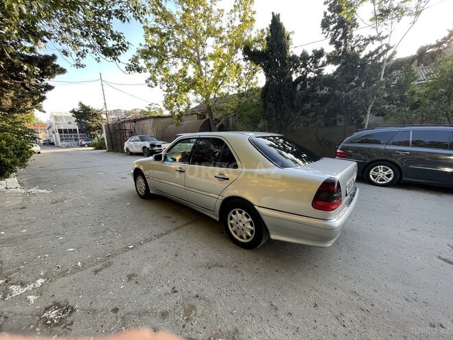 Mercedes C 180 1999, 225,124 km - 1.8 л - Bakı