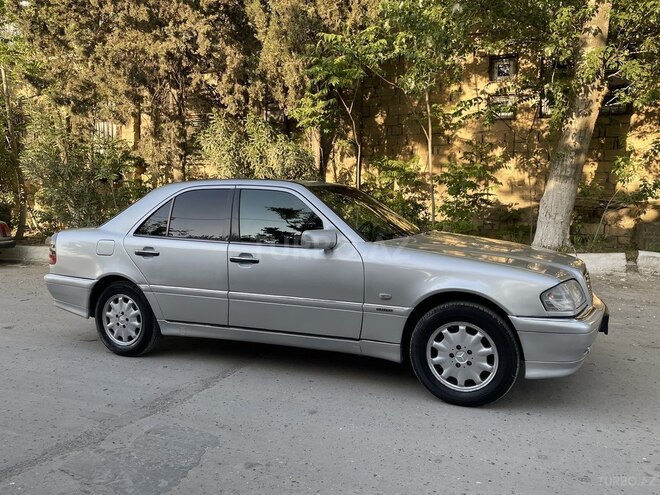 Mercedes C 180 1999, 225,124 km - 1.8 л - Bakı