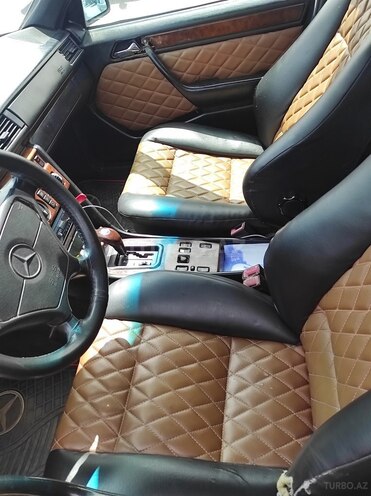 Mercedes E 250 1994, 499,999 km - 2.5 l - Bakı