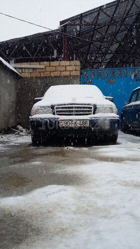 Mercedes C 220 1996, 292,500 km - 2.2 л - Qəbələ