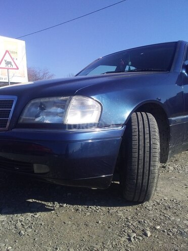 Mercedes C 220 1996, 292,500 km - 2.2 л - Qəbələ