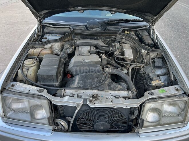 Mercedes E 220 1994, 455,000 km - 2.2 л - Bakı