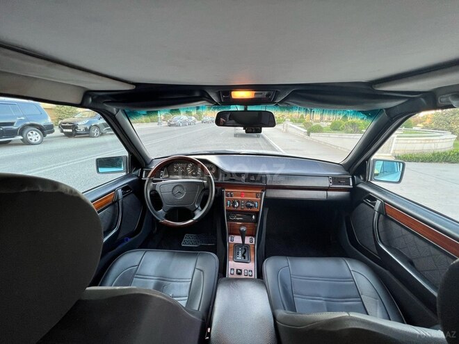 Mercedes E 220 1994, 455,000 km - 2.2 л - Bakı
