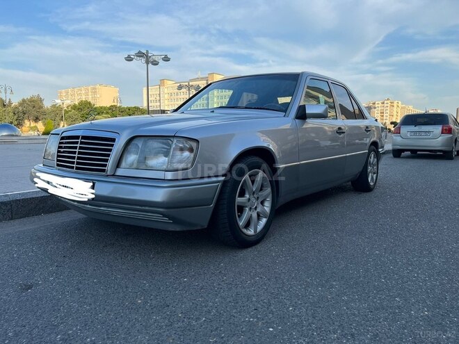 Mercedes E 220 1994, 455,000 km - 2.2 л - Bakı