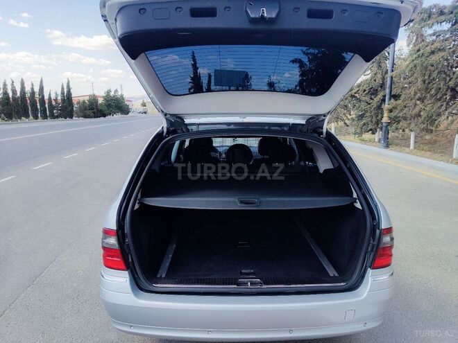 Mercedes E 220 2006, 215,420 km - 2.2 l - Sabirabad