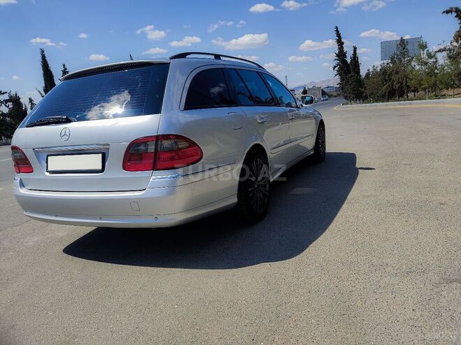 Mercedes E 220 2006, 215,420 km - 2.2 l - Sabirabad
