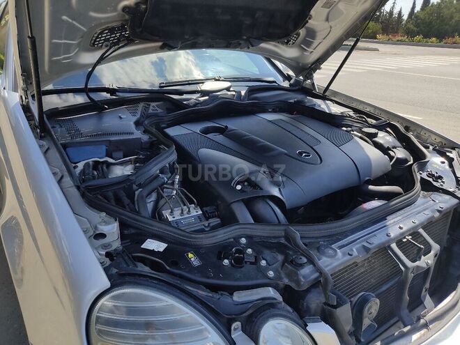 Mercedes E 220 2006, 215,420 km - 2.2 l - Sabirabad