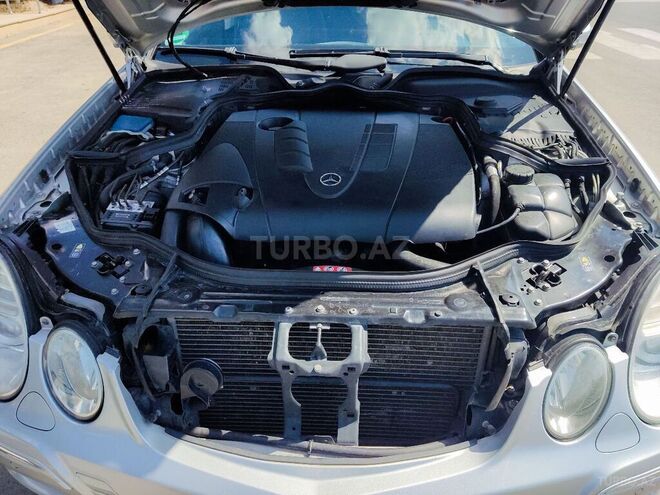 Mercedes E 220 2006, 215,420 km - 2.2 l - Sabirabad