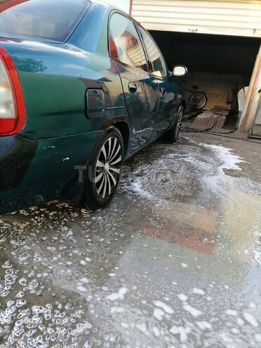 Daewoo Nubira 1999, 356,246 km - 2.0 l - Xaçmaz