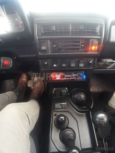 LADA (VAZ) Niva 2014, 103,000 km - 1.7 l - Quba