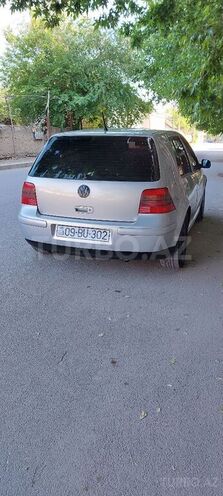 Volkswagen Golf 1998, 270,180 km - 1.8 l - Yevlax