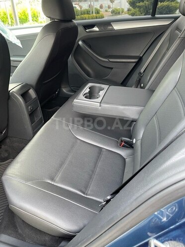 Volkswagen Jetta 2017, 130,000 km - 1.4 л - Bakı