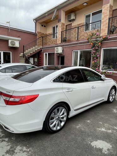 Hyundai Grandeur 2013, 220,000 km - 3.0 л - Bakı