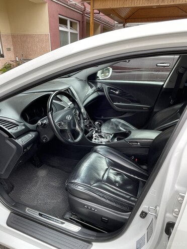 Hyundai Grandeur 2013, 220,000 km - 3.0 л - Bakı