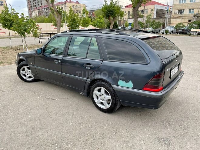 Mercedes C 220 1998, 254,000 km - 2.2 l - Sumqayıt